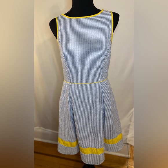 Ellie Blue and Yellow Dress size Small - Picture 3 of 16